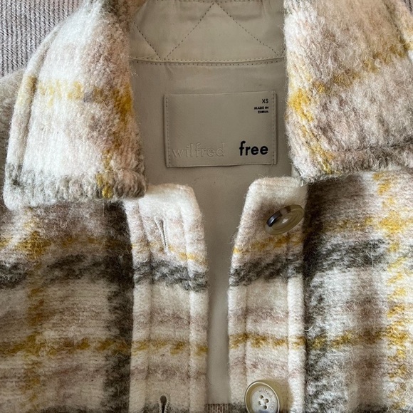 Aritzia Wilfred Free Ganna Shirt Jacket - Picture 3 of 4